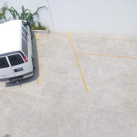 Departamentos Lalo Apartment ซีฮัวตาเนโค ภายนอก รูปภาพ