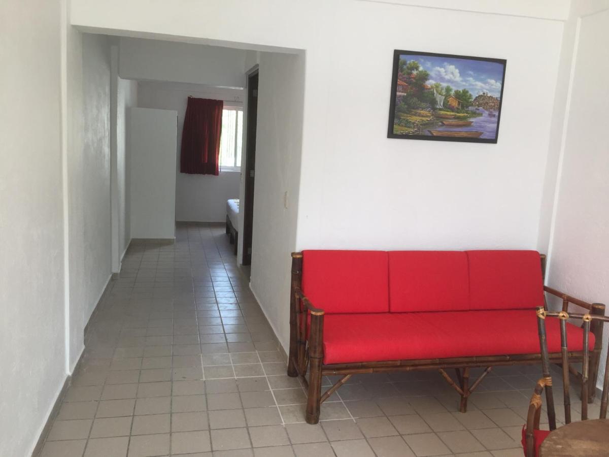 Departamentos Lalo Apartment ซีฮัวตาเนโค ภายนอก รูปภาพ