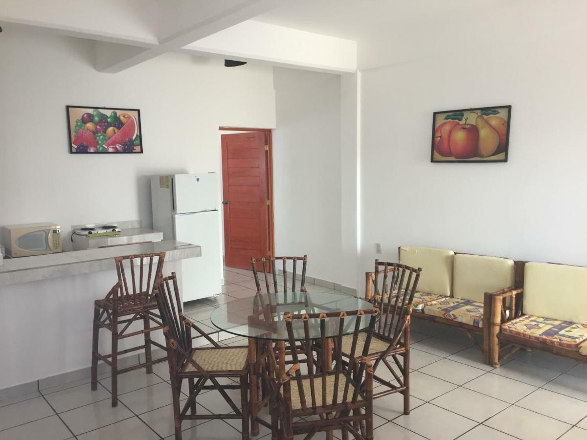 Departamentos Lalo Apartment ซีฮัวตาเนโค ภายนอก รูปภาพ