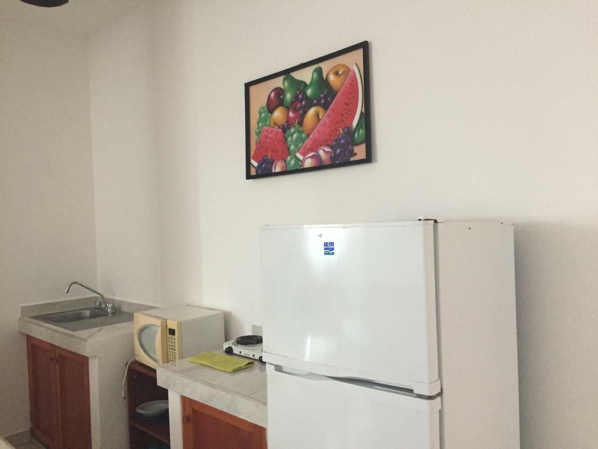 Departamentos Lalo Apartment ซีฮัวตาเนโค ภายนอก รูปภาพ