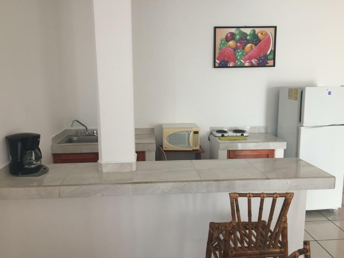 Departamentos Lalo Apartment ซีฮัวตาเนโค ภายนอก รูปภาพ