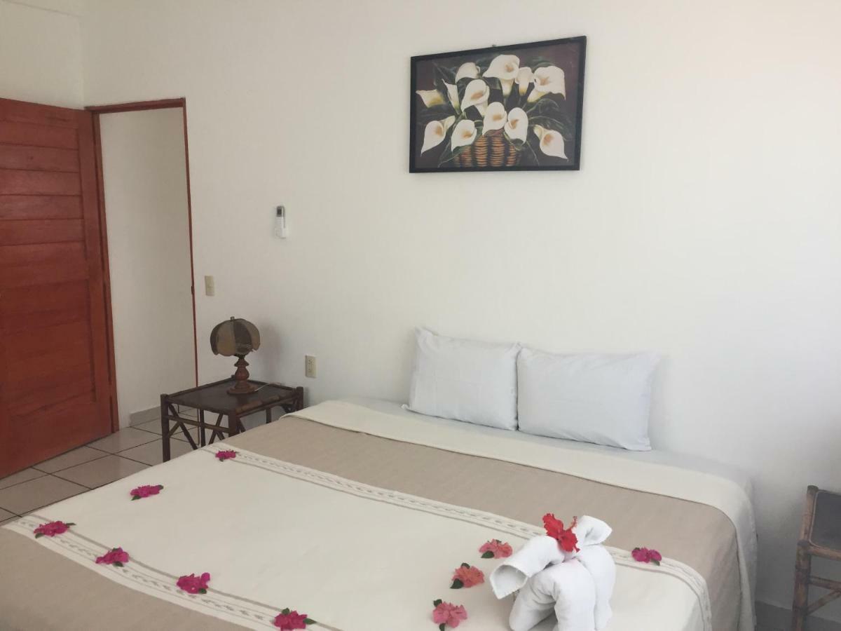 Departamentos Lalo Apartment ซีฮัวตาเนโค ภายนอก รูปภาพ