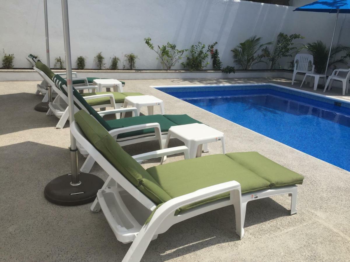 Departamentos Lalo Apartment ซีฮัวตาเนโค ภายนอก รูปภาพ