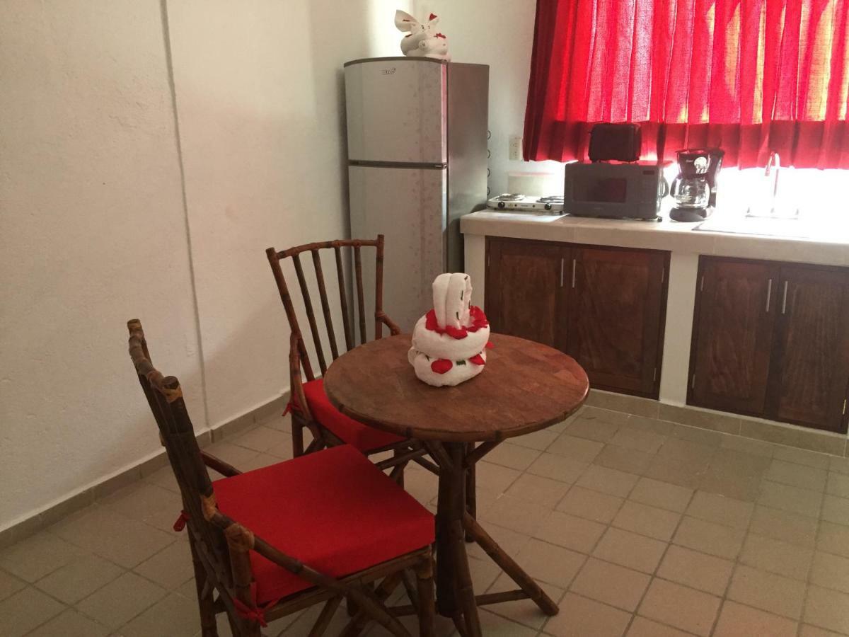 Departamentos Lalo Apartment ซีฮัวตาเนโค ภายนอก รูปภาพ