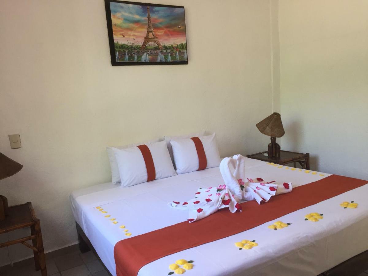 Departamentos Lalo Apartment ซีฮัวตาเนโค ภายนอก รูปภาพ